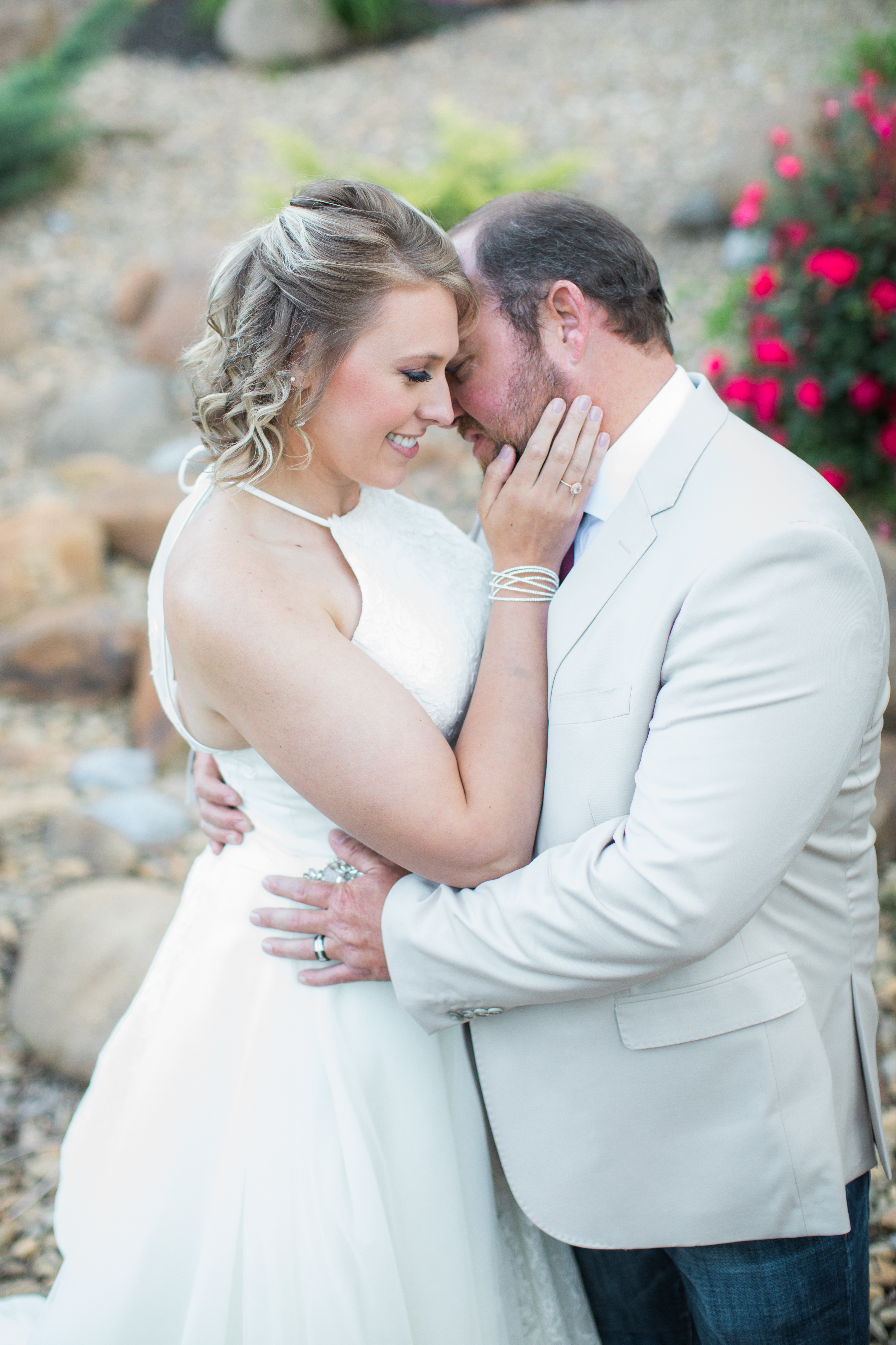 Cabin wedding photos in the Smokies