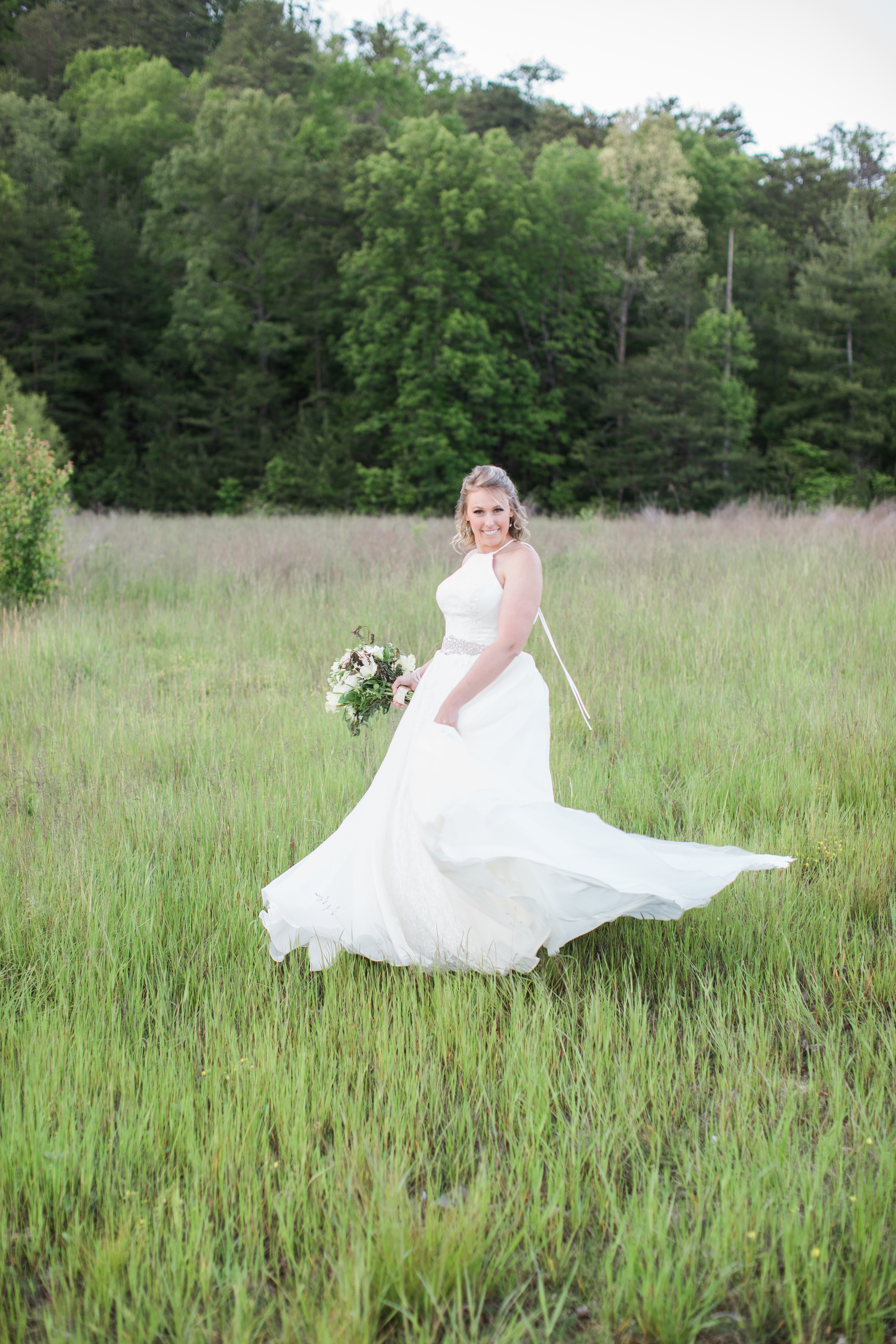 Cabin wedding photos in the Smokies